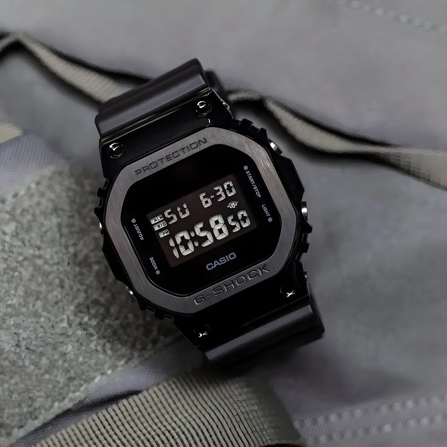 G-SHOCK 5600BB METAL BODY BLACK