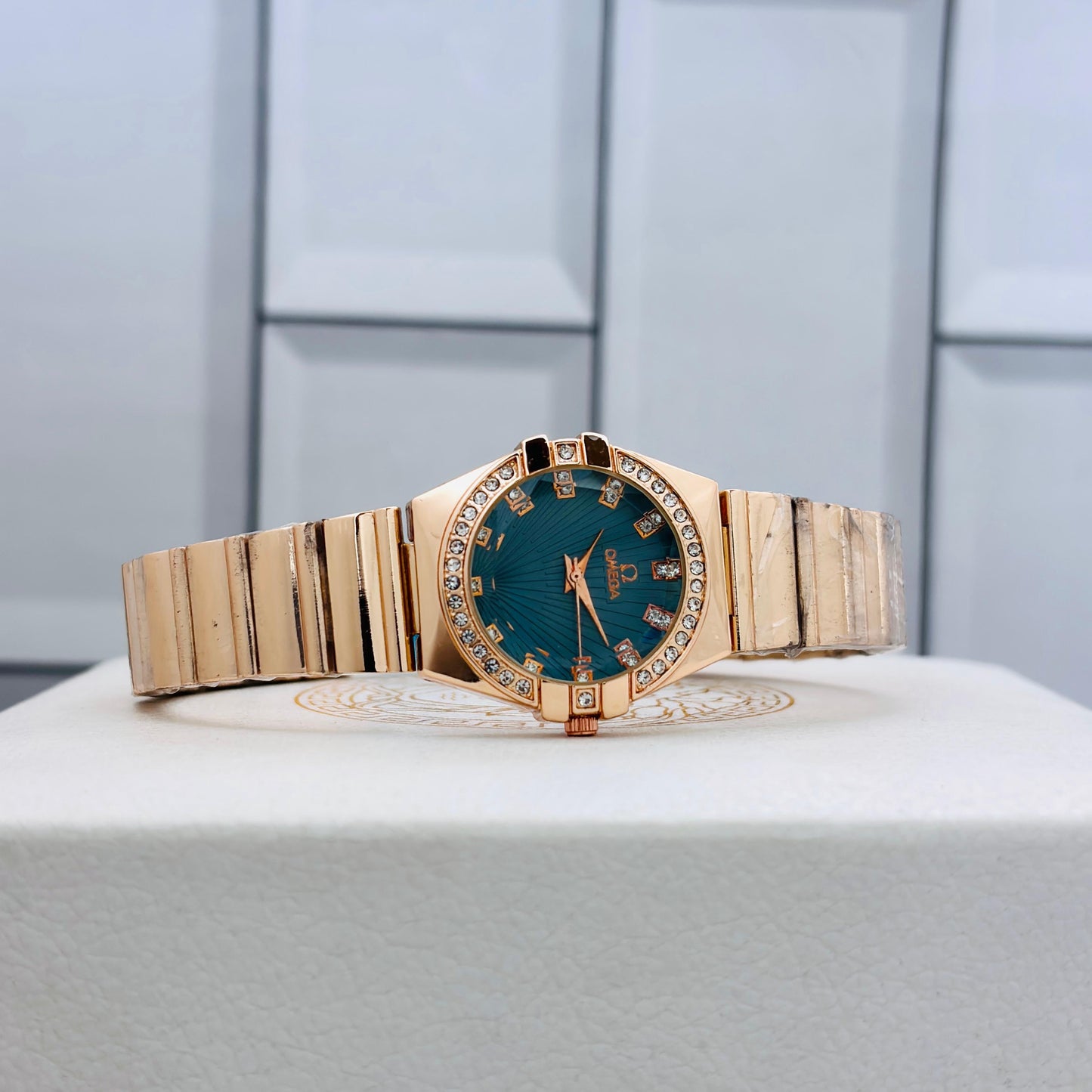 OMEGA SMALL DIAL WOMEN’S